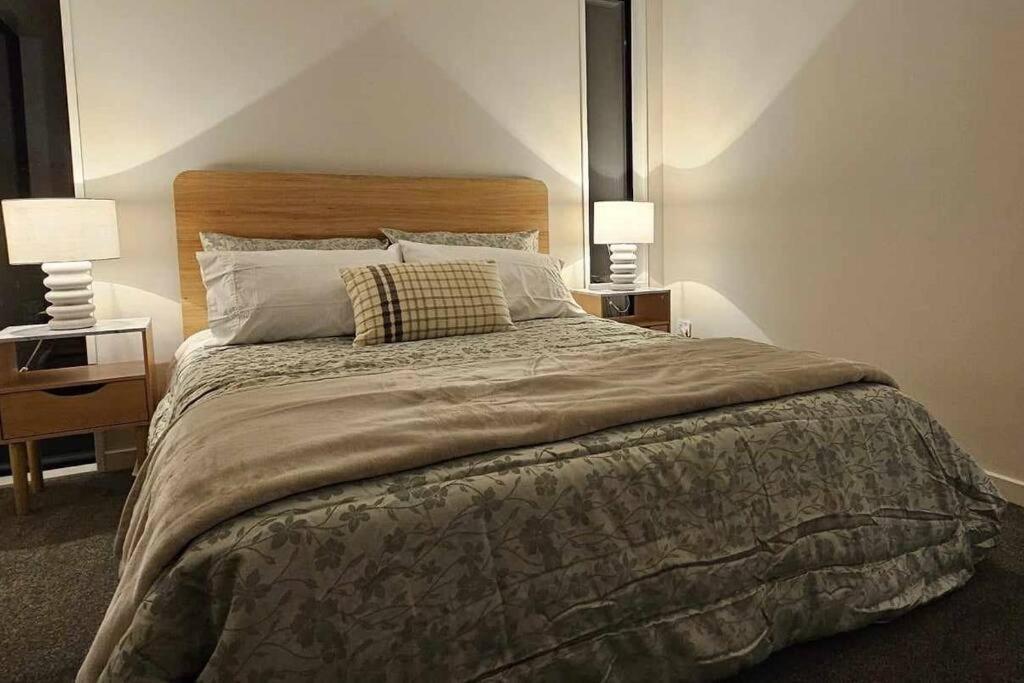 2-Bedroom Ensuite, Close To City, Comfortable, Accessible With Own Parking Christchurch Exterior foto